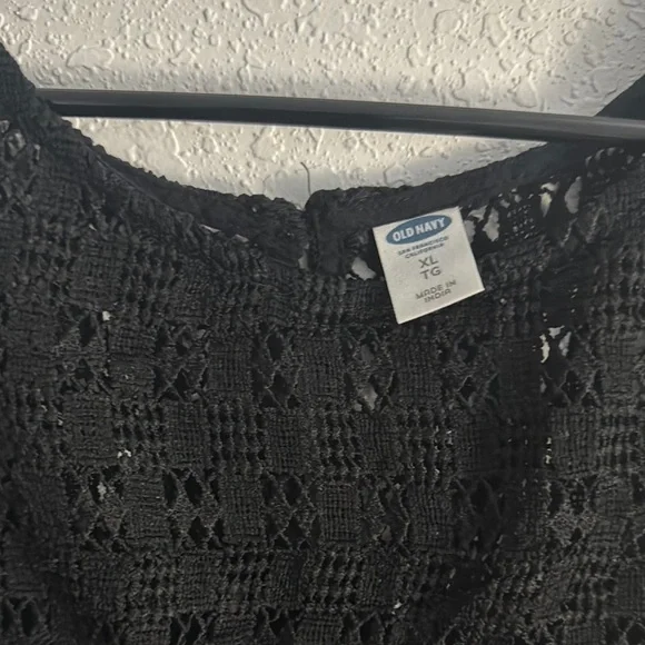 ❗️SOLD❗️Old Navy Black Lace Detail Blouse - Picture 2 of 4